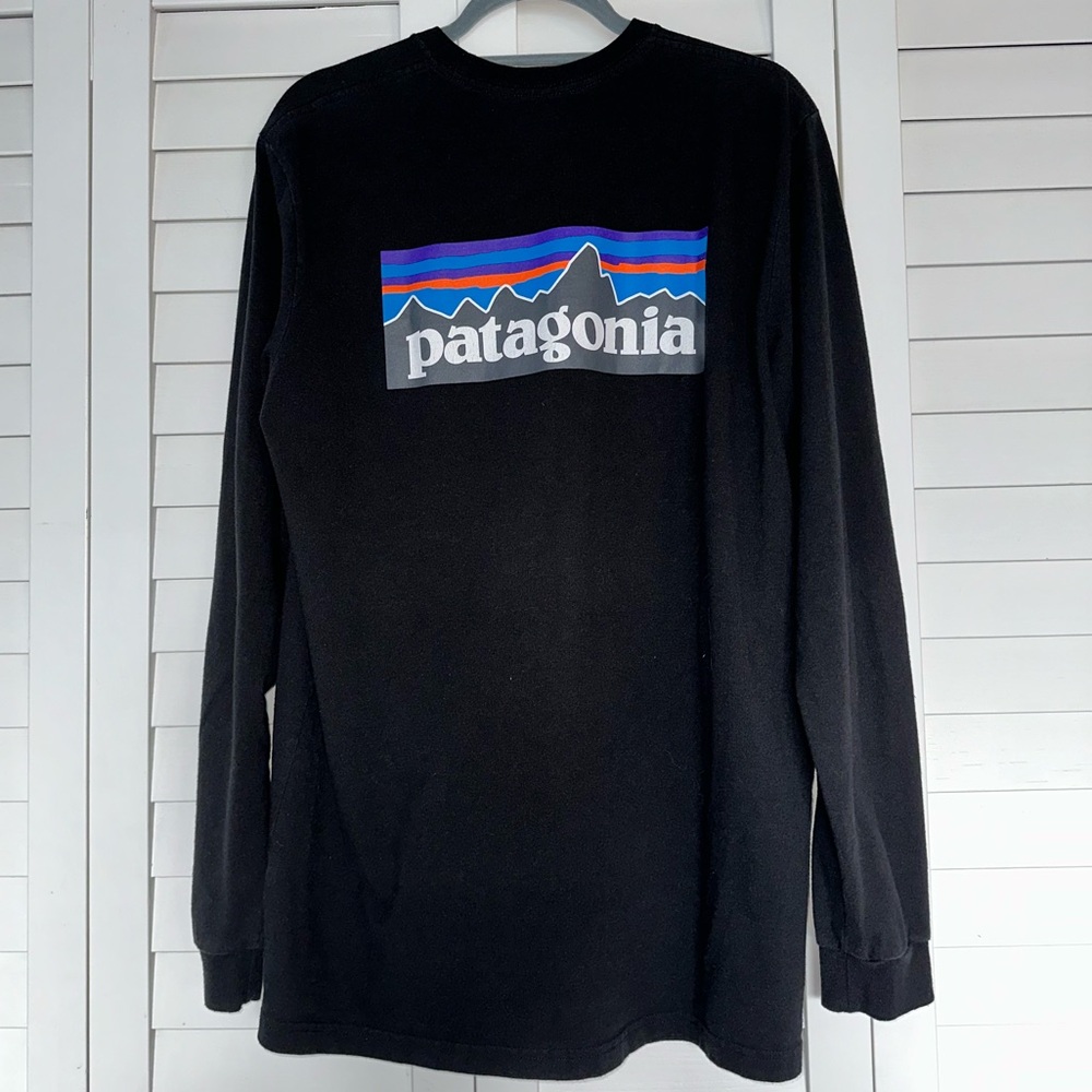 Patagonia long sleeve shirt